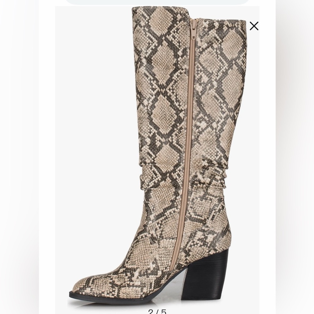 BareTraps Lilly Faux Snakeskin Tall Heeled Zip Up Boots Size 6 NWOB